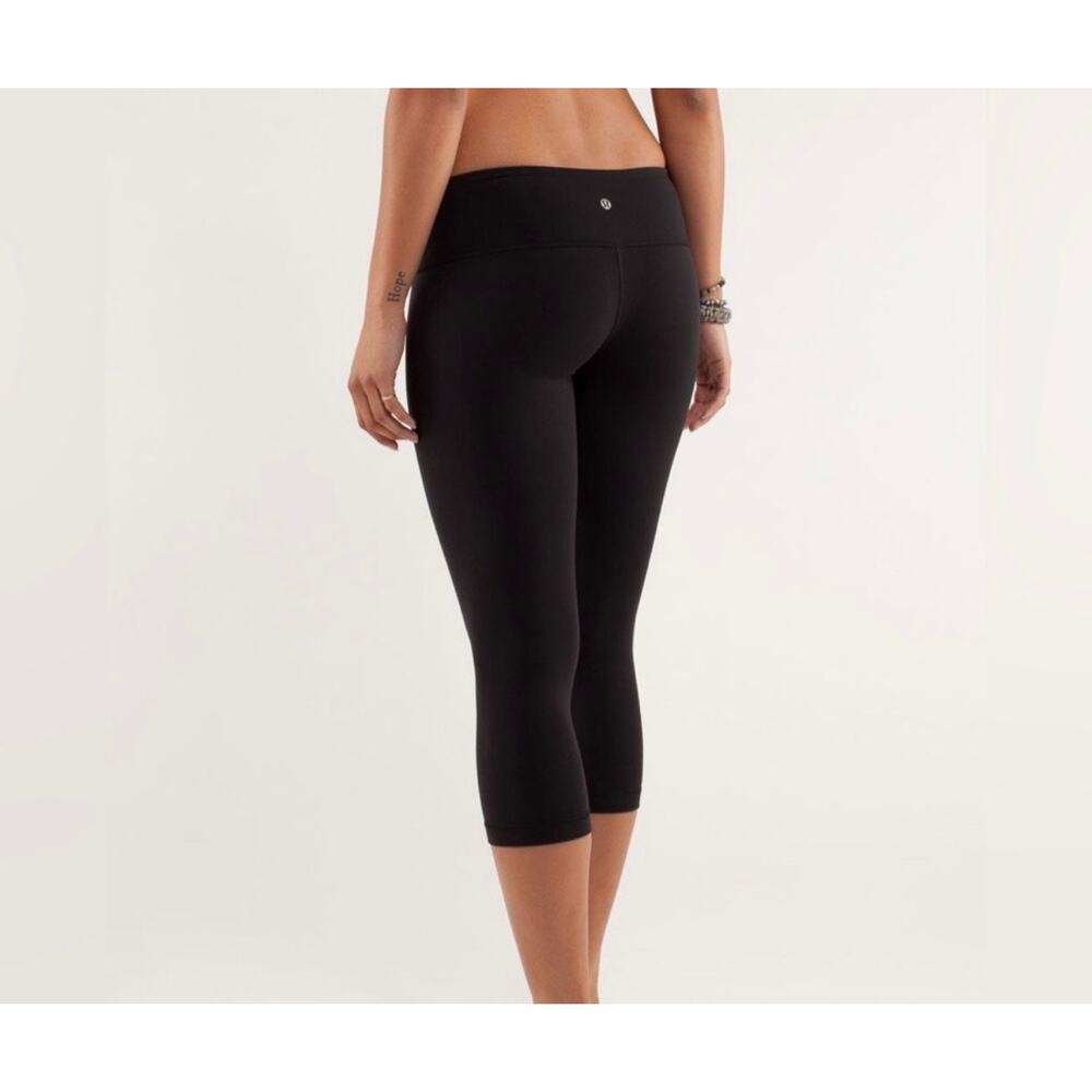 Lululemon Wunder Under Black Crop Leggings size 10
